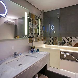 Zimmer mit zwei Einzelbetten